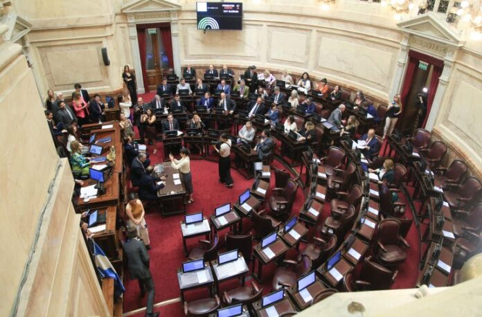 b48d6a06bee96090fbcb43be82a52201_M