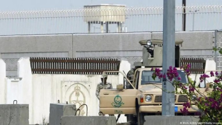 e493c6ad7968346d505d52b1444315ff_M