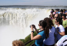 Feriado de Carnaval: viajaron 3 millones de turistas y gastaron más de 1 billón de pesos