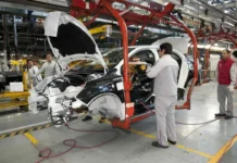 La industria automotriz volvió a desplomarse más de 20 puntos por la recesión nacional