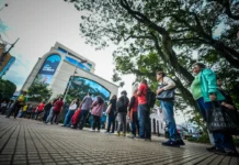 Empleados públicos provinciales perciben hoy sus haberes