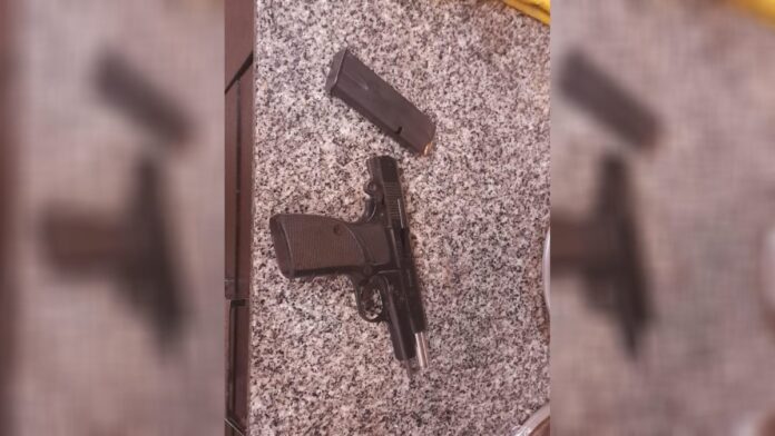 Hombre-en-crisis-y-armado-fue-reducido-por-la-policia-en-Posadas