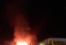 Incendio arrasó por completo una casa en el kilómetro 1 de Eldorado