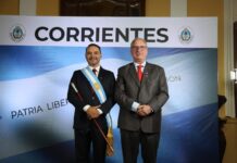 Passalacqua asistió a la asunción de Juan Pablo Valdez como gobernador de Corrientes