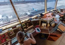 Comenzó el paro de controladores aéreos que afectará a vuelos nacionales e internacionales