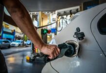 El Gobierno nacional aplica otra suba a los impuestos a los combustibles: impactará en la nafta y el gasoil desde febrero