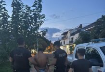 Intentó huir por los pasillos de la Chacra 158 y fue detenido con elementos sustraídos de un auto