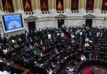 El Gobierno buscaría sancionar la reforma laboral el 27 de febrero en el Senado