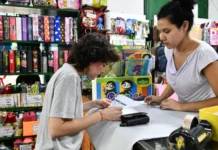 Regreso a clases: Passalacqua anunció la vigencia de los programas Ahora Escolar y Ahora Textos