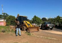 Con montículos de tierra y piedra, Brasil clausuró accesos ilegales en la frontera con Irigoyen