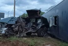 Un muerto y decenas de heridos tras choque y vuelco de dos colectivos cerca de Encarnación