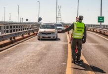 Coimas en el puente internacional: múltiples allanamientos y más de 60 personas bajo investigación