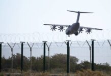 La guerra se extiende al Mediterráneo: Francia y Grecia envían aviones de guerra y fragatas a Chipre