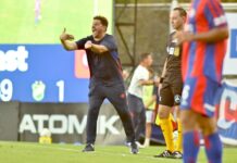 San Lorenzo echó al DT Damián Ayude tras la goleada sufrida ante Defensa y Justicia