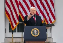 La advertencia de Trump tras el ataque a la embajada: “Lo grande viene pronto”