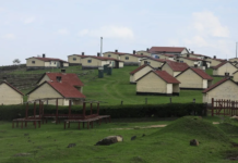 Hallaron 33 cuerpos en una fosa común en Kenia, entre ellos 25 niños