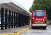 Corrientes Capital sin colectivos de noche por falta de combustible