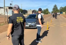 Violento asalto en Gobernador Roca: interceptaron a un hombre, lo llevaron a su casa y le dispararon