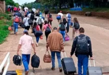 Cerca de dos mil misioneros cruzan a diario para trabajar en Brasil