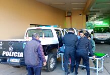 Sufrió una crisis convulsiva en la vía pública y policías la trasladaron de urgencia al hospital en Posadas