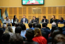 Rovira anunció que Misiones analiza emitir un bono para financiar obras estratégicas de infraestructura