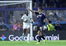 Preocupación en la Selección: Nico Paz tiene una lesión en la rodilla y Scaloni sigue de cerca su evolución