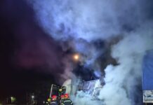 Evitaron que un incendio consumiera por completo un camión cargado con 30 toneladas de maíz sobre la Ruta 14