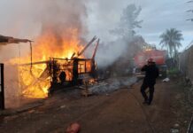 Posadas: dos familias perdieron sus viviendas en un incendio