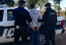 Vecinos escucharon a una mujer pedir auxilio y llamaron al 911: estaba privada de su libertad