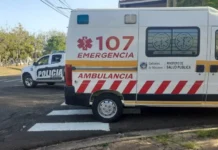 Un automovilista chocó contra una moto y se dio a la fuga en Posadas