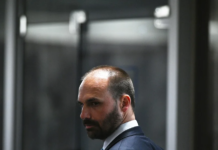 Condenaron a Eduardo Bolsonaro a más de 4 años de prisión por presionar a EE.UU. para aplicar sanciones contra Brasil