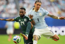 La Uruguay de Bielsa rescató un empate ante Arabia Saudita