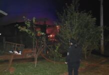 Un incendio consumió por completo una vivienda en Ruiz de Montoya