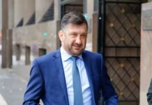 Comienza en Asunción el juicio contra el ex senador Kueider por contrabando por más de USD 200.000