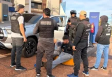 La Policía detuvo a dos narcos con más de media tonelada de marihuana y camionetas robadas
