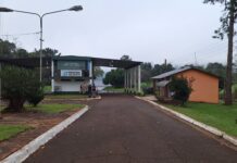 La crecida del río Uruguay obligó a cerrar el paso fronterizo entre Panambí y Porto Vera Cruz.
