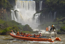 Tragedia en Cataratas: murió ahogado un joven neerlandés al volcar un bote turístico