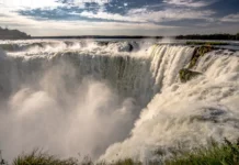 Tras la bajante del río Iguazú, reabrió el circuito de la Garganta del Diablo
