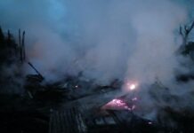 Un incendio consumió por completo un depósito en el barrio Latinoamérica de Posadas