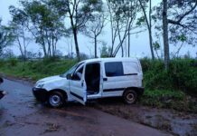 Un adolescente de 16 años conducía sin licencia, despistó y terminó hospitalizado en Oberá