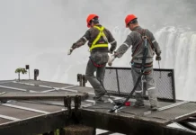 Retiraron las pasarelas de la Garganta del Diablo para prevenir daños por El Niño