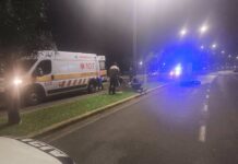 Dos jóvenes lesionados tras despistar con una motocicleta en la Costanera de Posadas