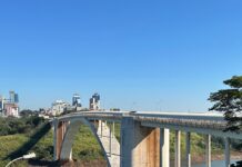 Brasil probará un sistema que identifica a personas mediante la palma de la mano en el Puente de la Amistad