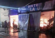Se incendió el depósito de la firma La Unión en San Ignacio