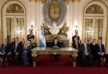 Malvinas: Milei anunció sanciones a empresas petroleras y una nueva base naval en Tierra del Fuego