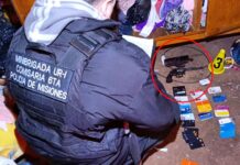 Conflicto vecinal en la Chacra 128 terminó con un detenido por efectuar disparos e incendiar una moto