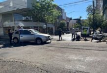 Una motociclista resultó lesionada tras chocar con un automóvil en Posadas