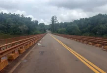 Montecarlo: continúan los cortes por la crecida de los arroyos y aplican cupos de combustible