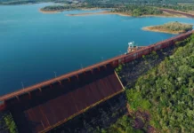 La represa Urugua-í libera más agua para garantizar su operatividad